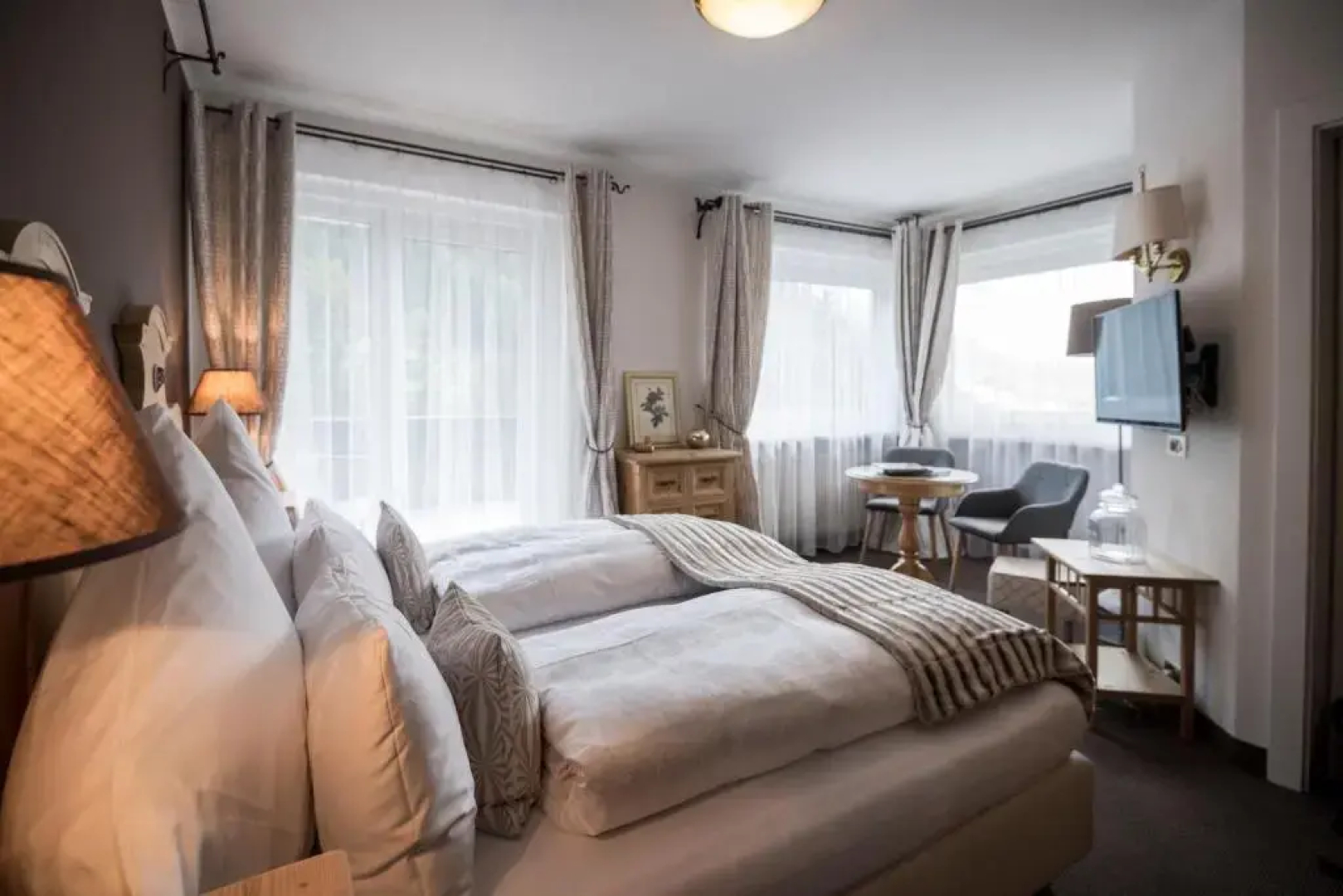 Alpstay — Chalet Hotel Hartmann