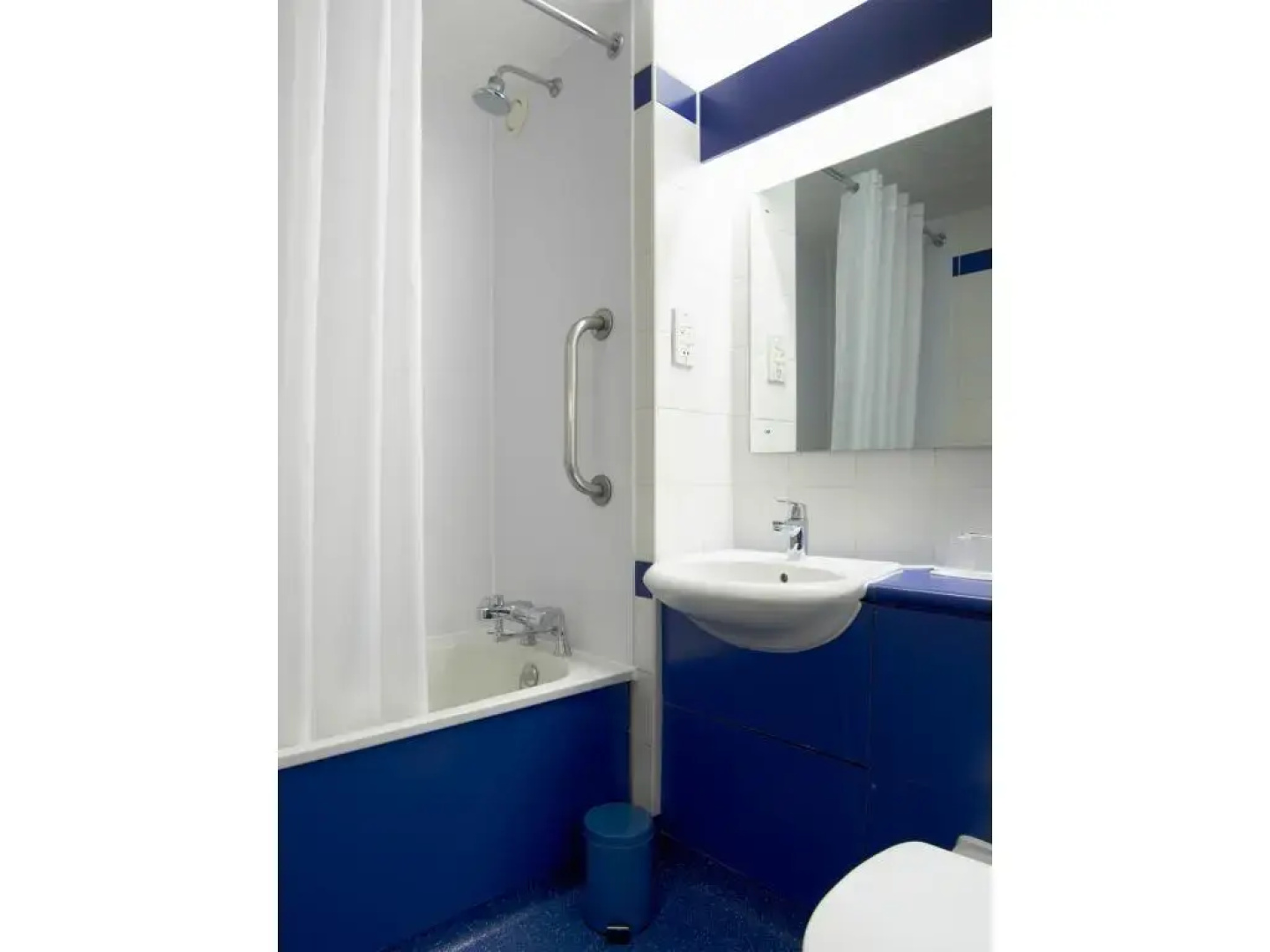 Travelodge Birmingham Fort Dunlop