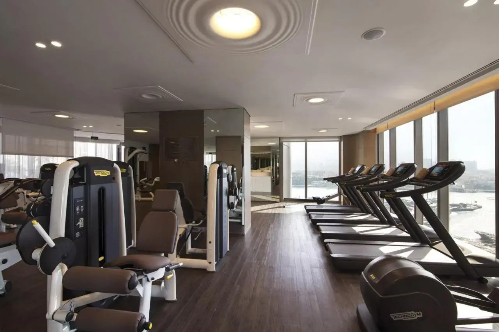 Al Bandar Rotana – Creek