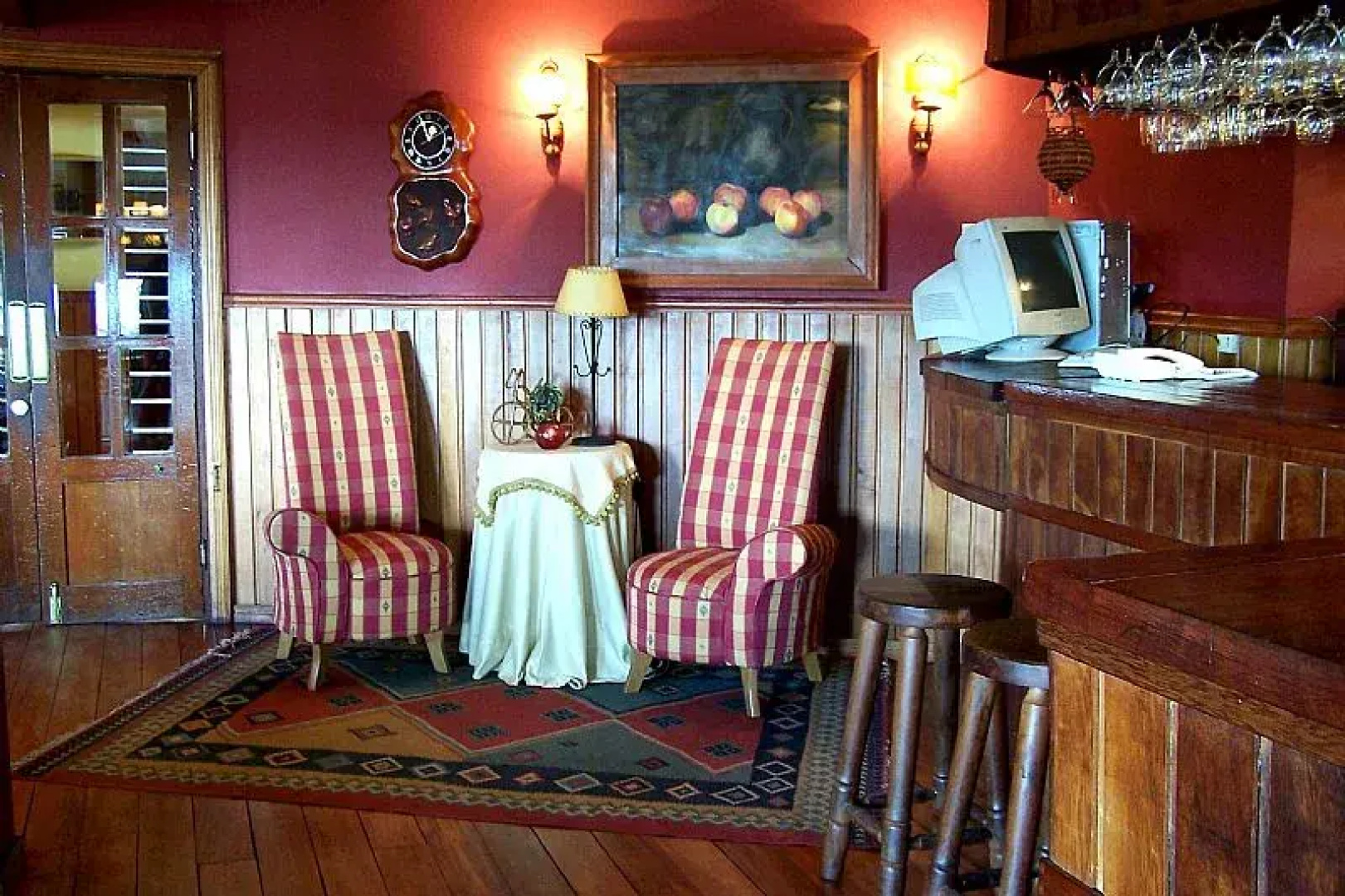 Los Alerces Hotel Cabañas Y Salones