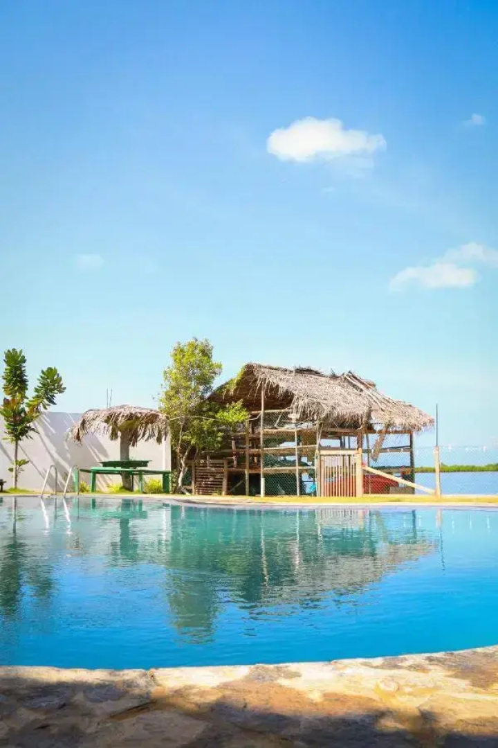 The Blue Lagoon Resort  Kalpitiya