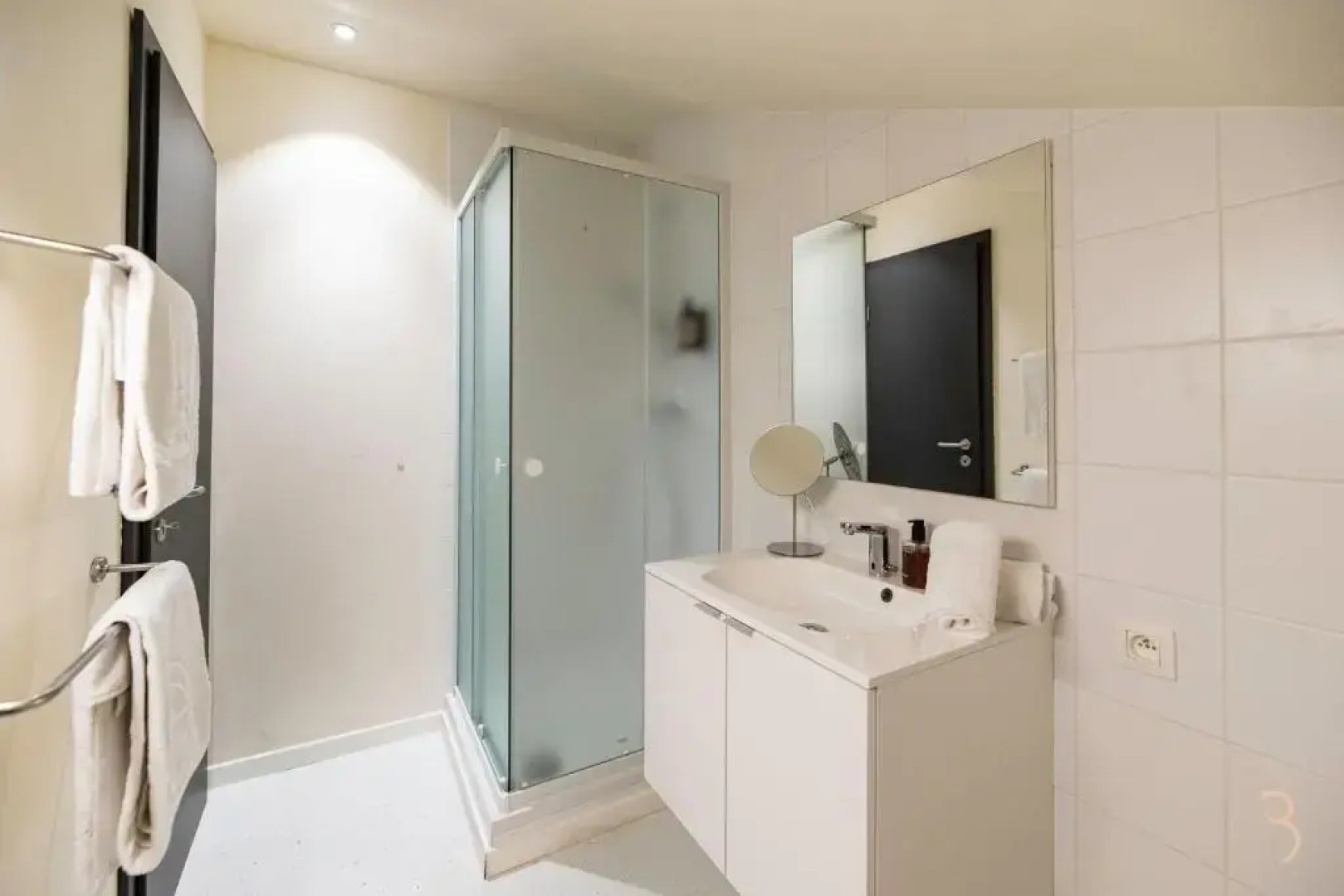 Smart Bnb - Hotel Battice