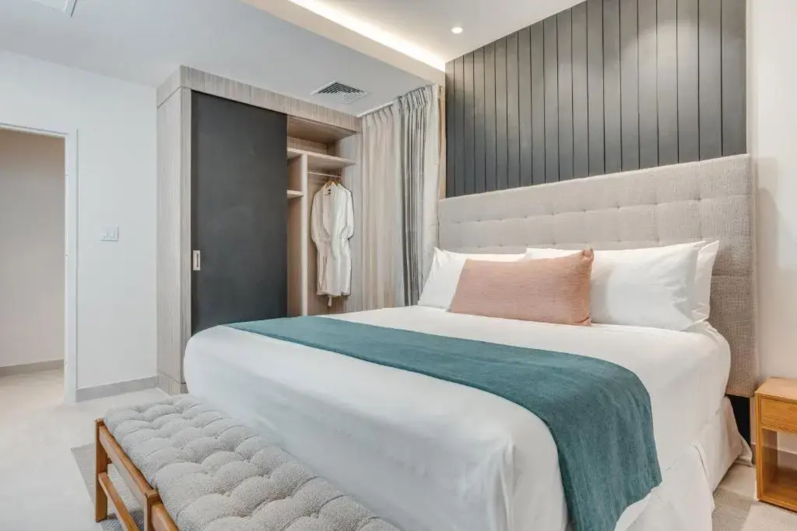 Fort George Hotel & Spa