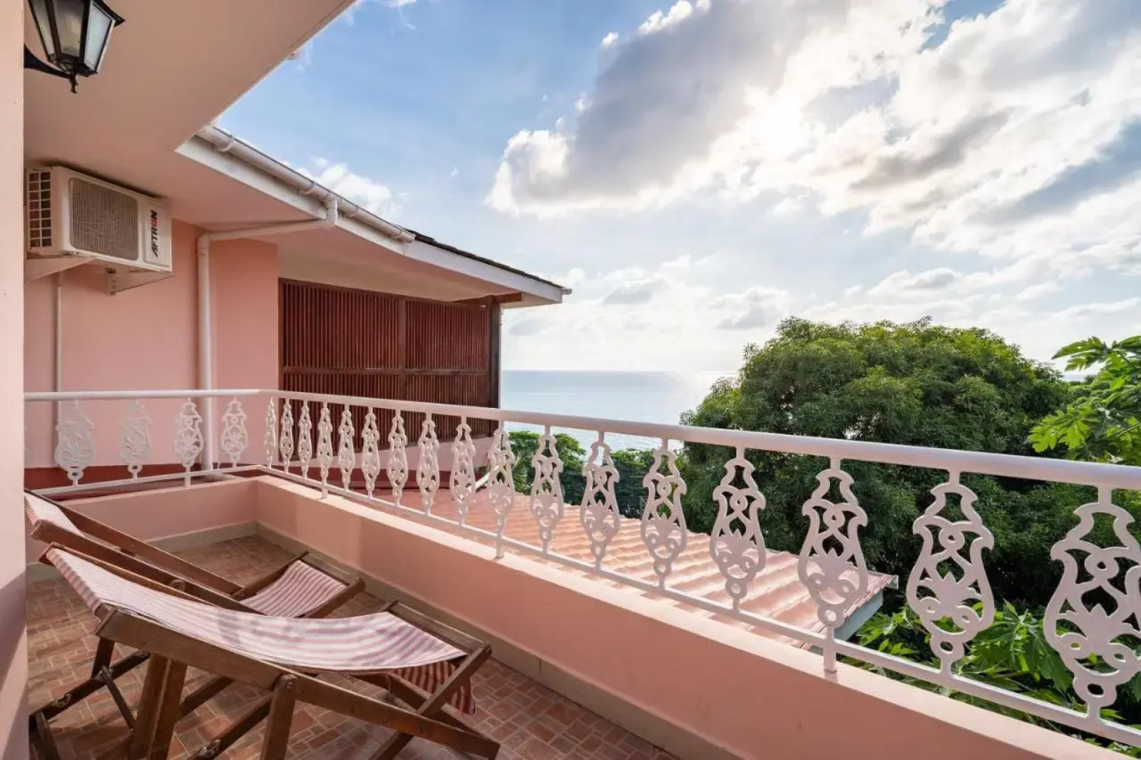 Glacis Heights Villa