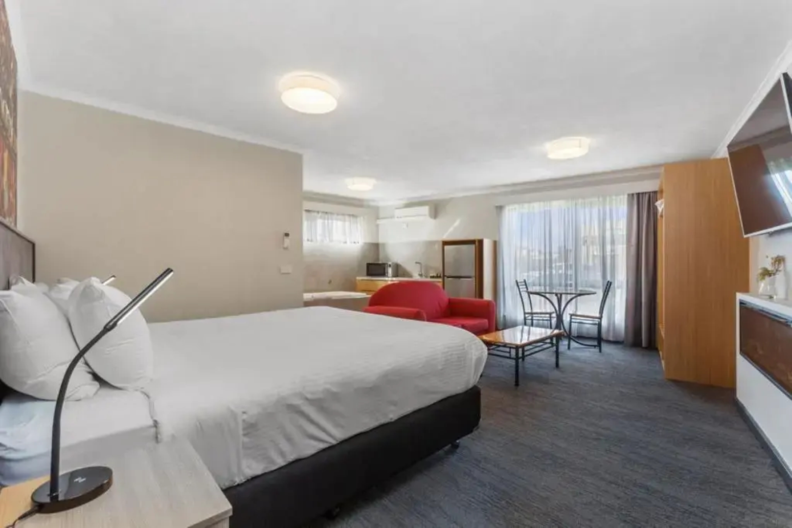 Apollo Bay Motel & Apartments