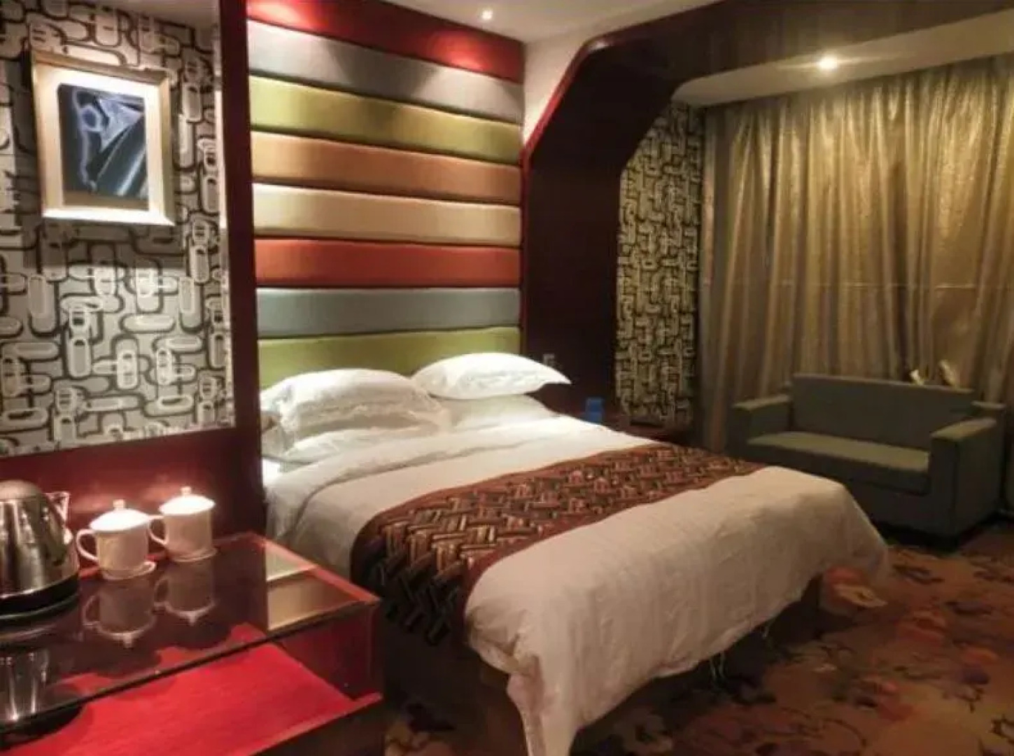 Ningbo Warm Bed Hotel