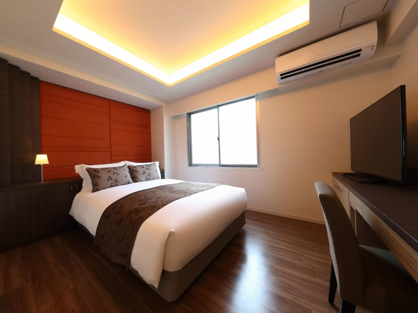 Отель Sakura Suite Osaka