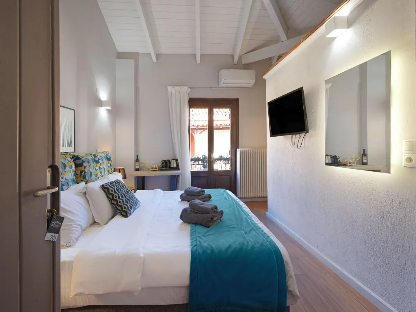White Hills Suites Spa
