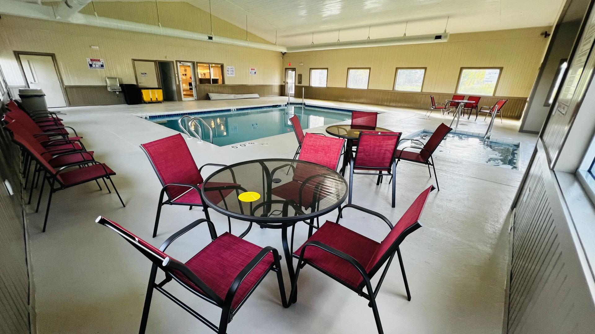 Sleep Inn & Suites Wisconsin Dells - Lake Delton
