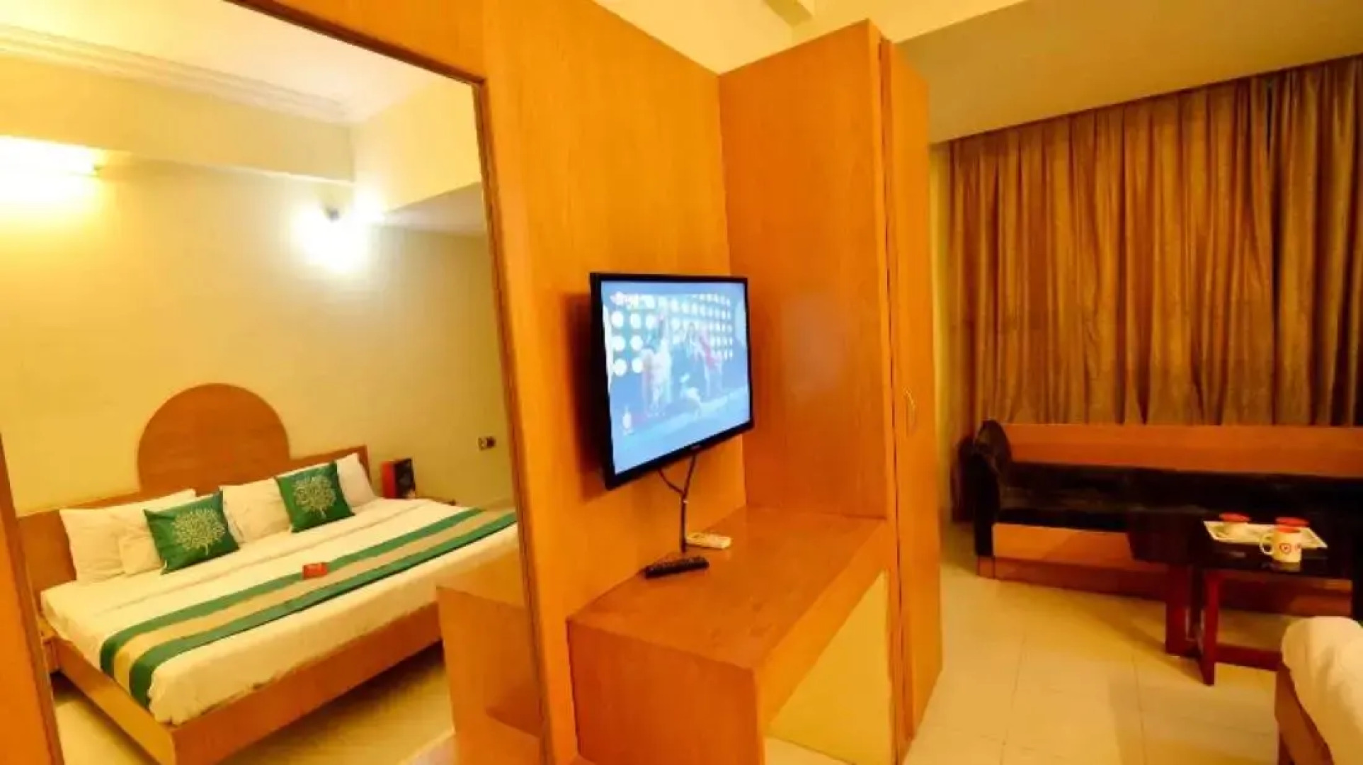Hotel Grand Tower