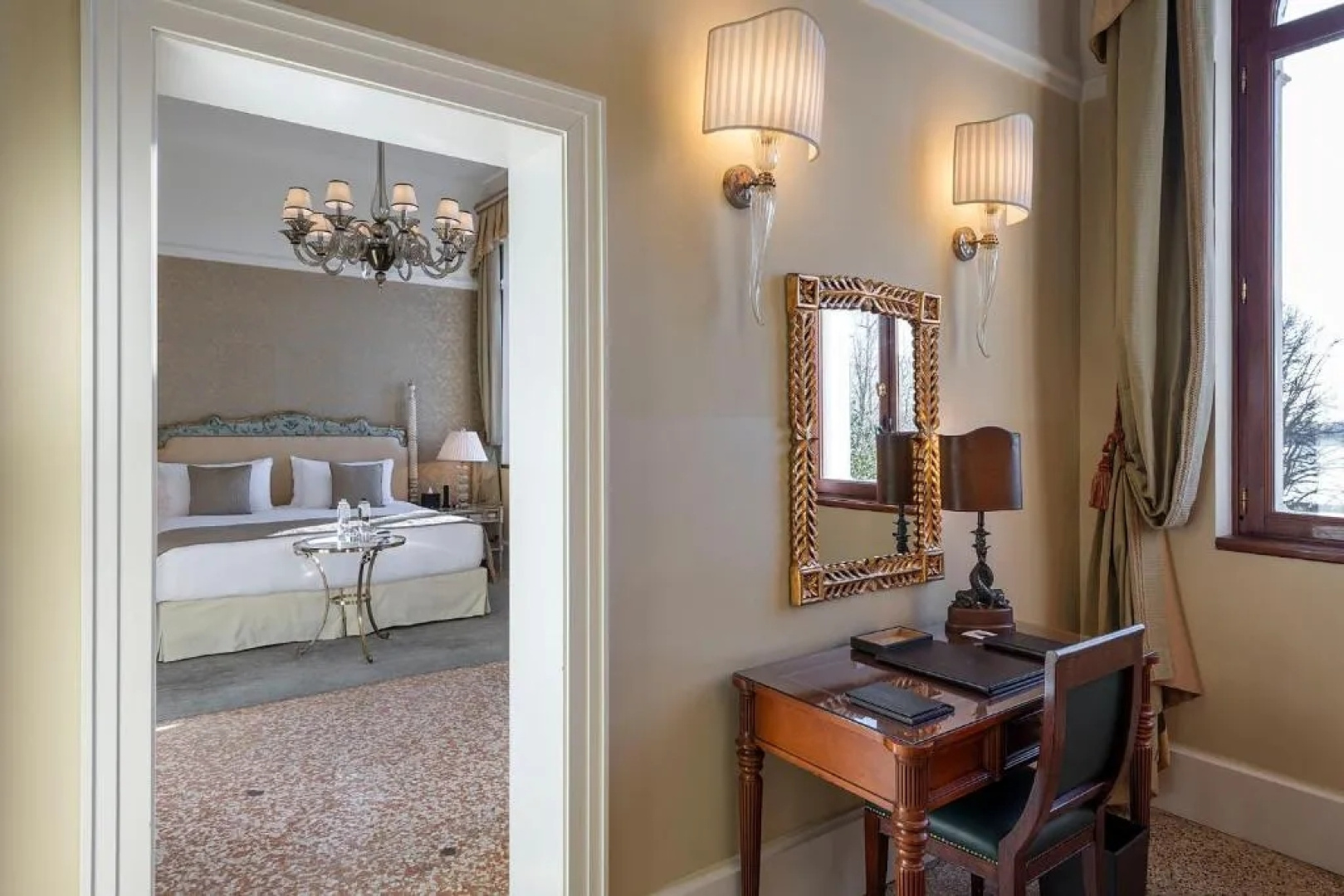 Отель San Clemente Palace Kempinski Venice