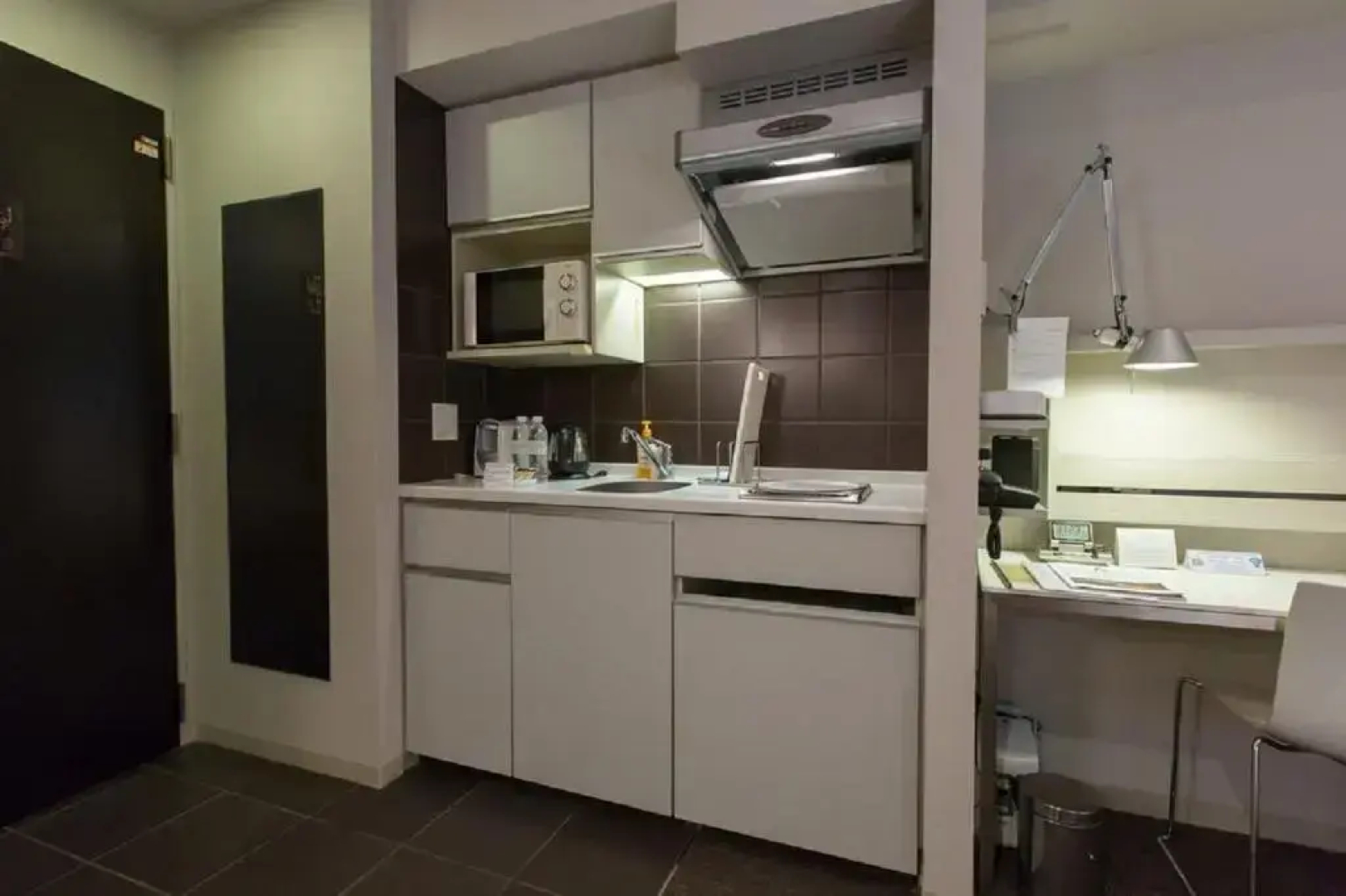 Отель Citadines Shinjuku Tokyo