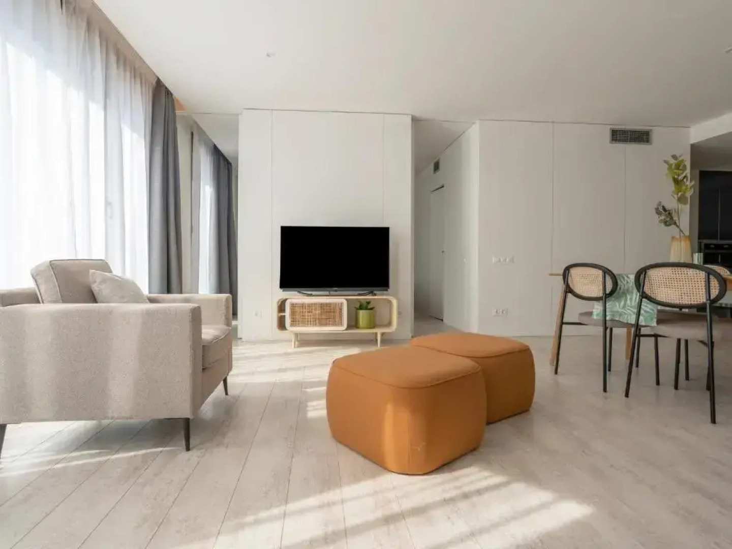 Limehome Barcelona Rector Triadó