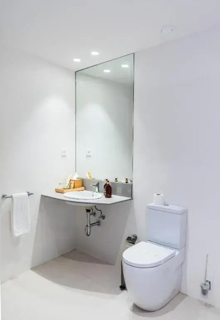 Отель California