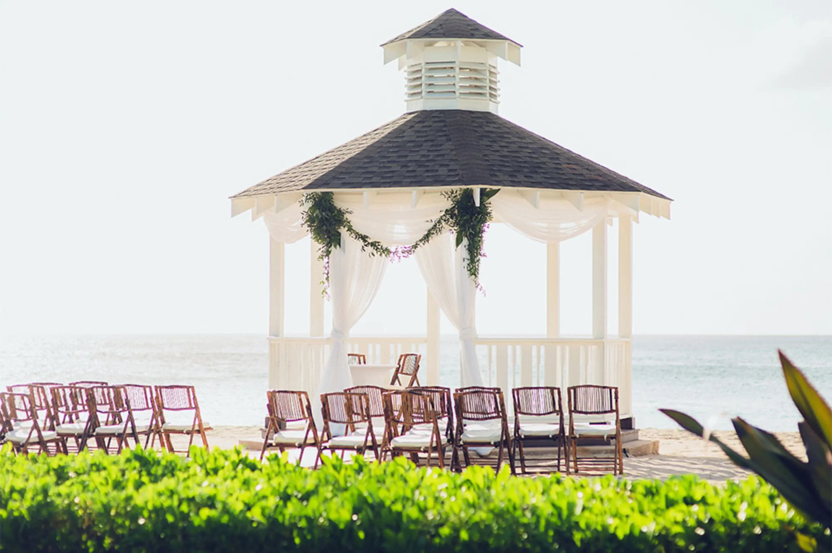 The Sunshine Hotel and Suites