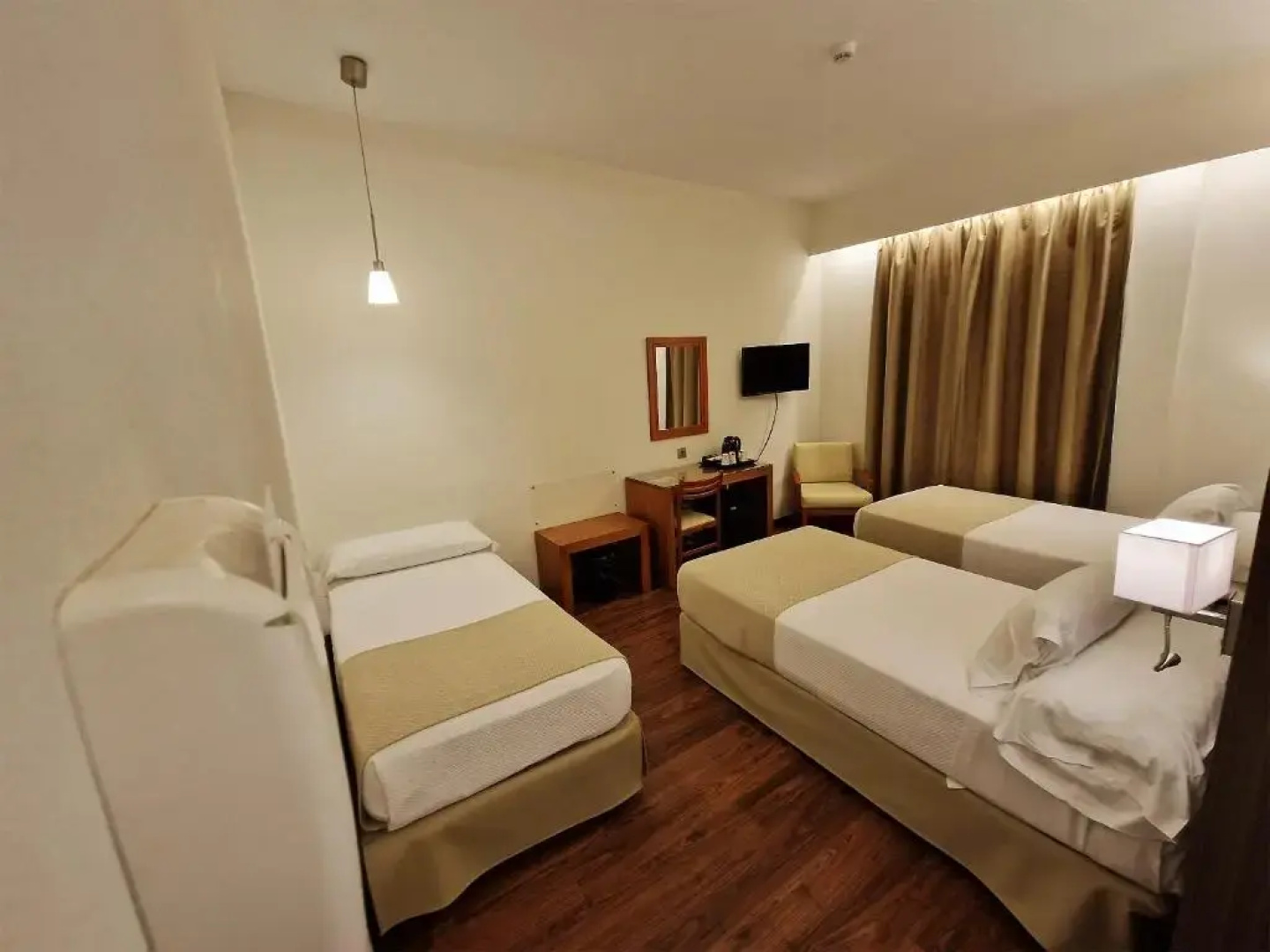 Hotel de Francia y París