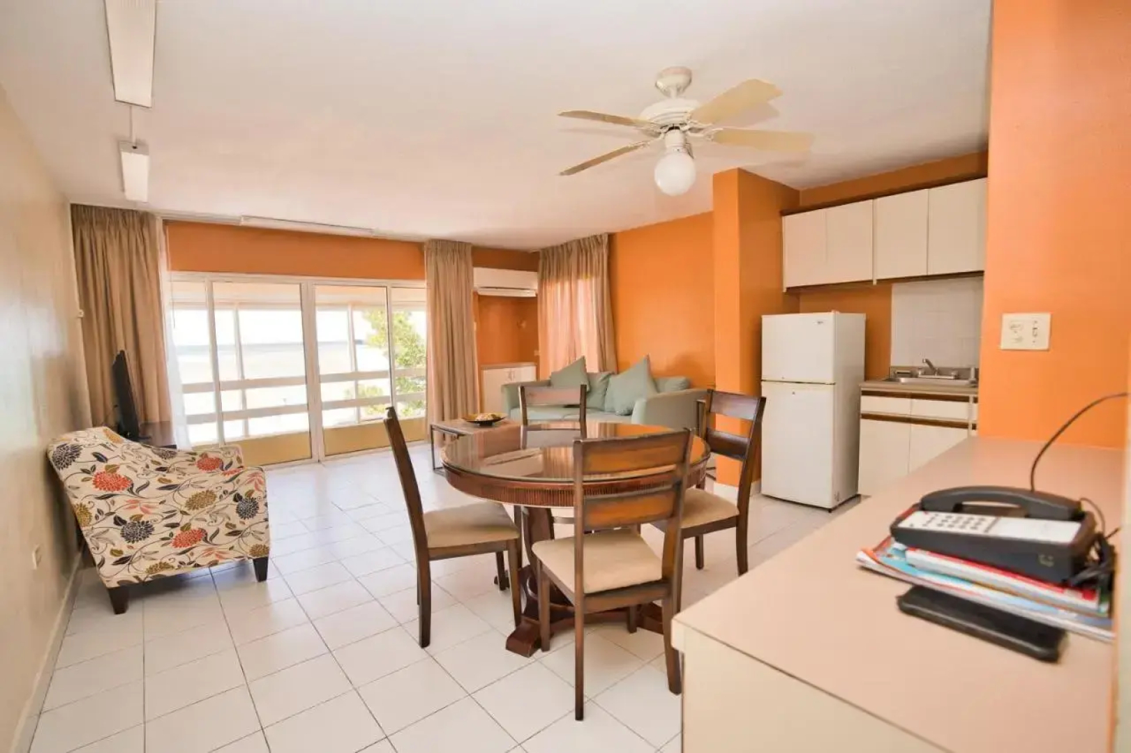 Horizon View Beach Hotel