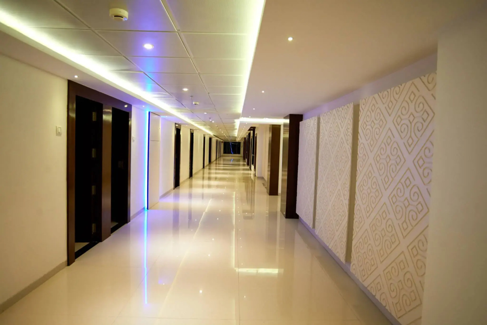 Itsy Hotels G Square