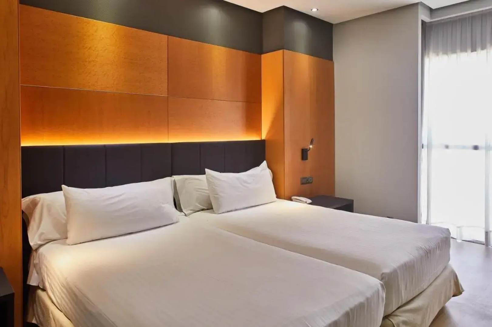 Отель Eurostars Puerta Madrid