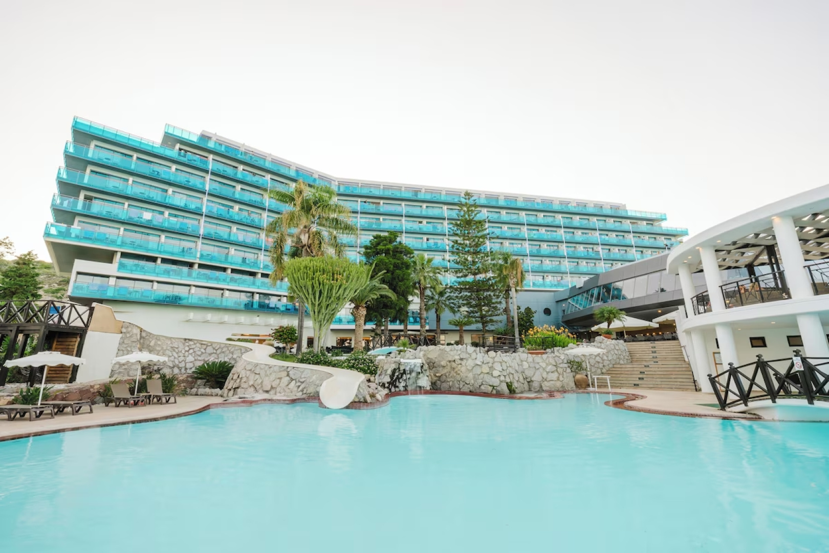 Calypso Beach Hotel