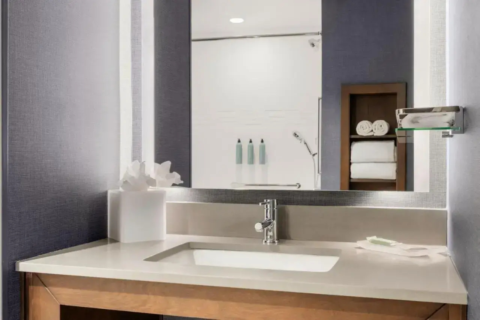 Residence Inn by Marriott Milwaukee Brookfield at Poplar Creek