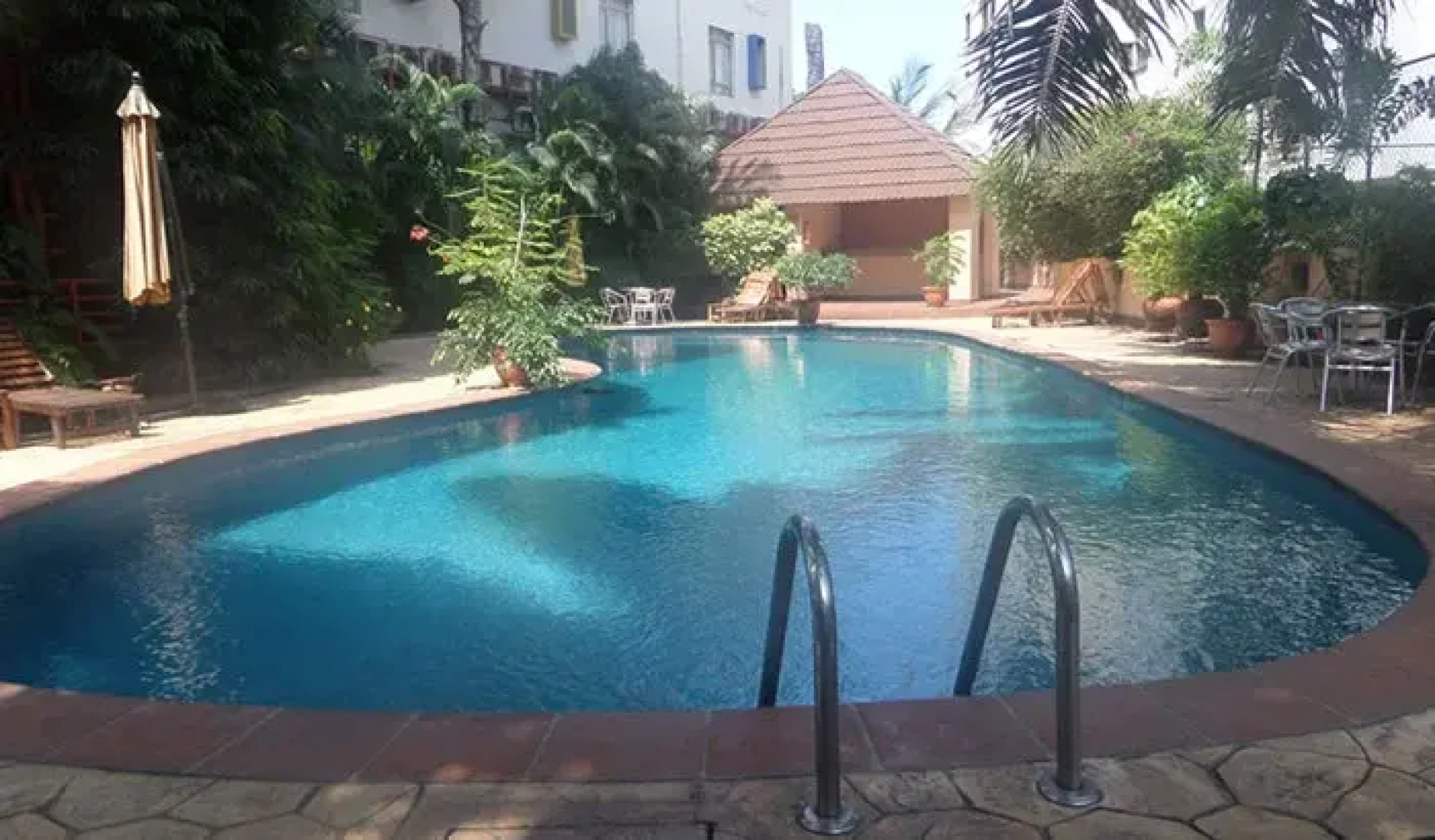 La Cour Hotels and Apartments Glover