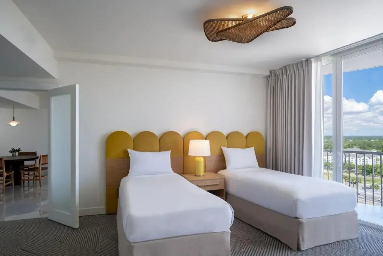 Renaissance Orlando Resort – Disney Springs® Area