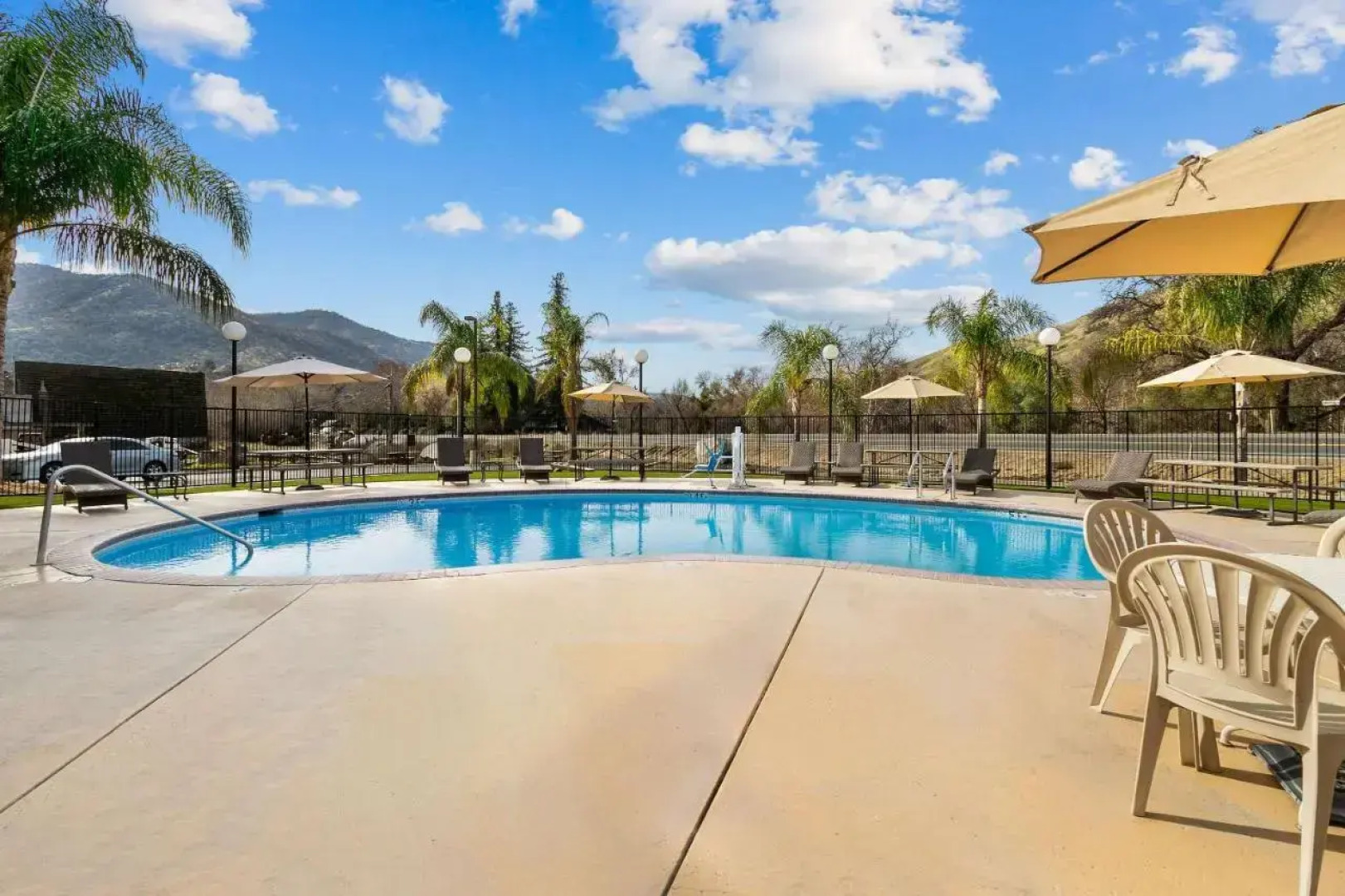 Comfort Inn & Suites Sequoia/Kings Canyon