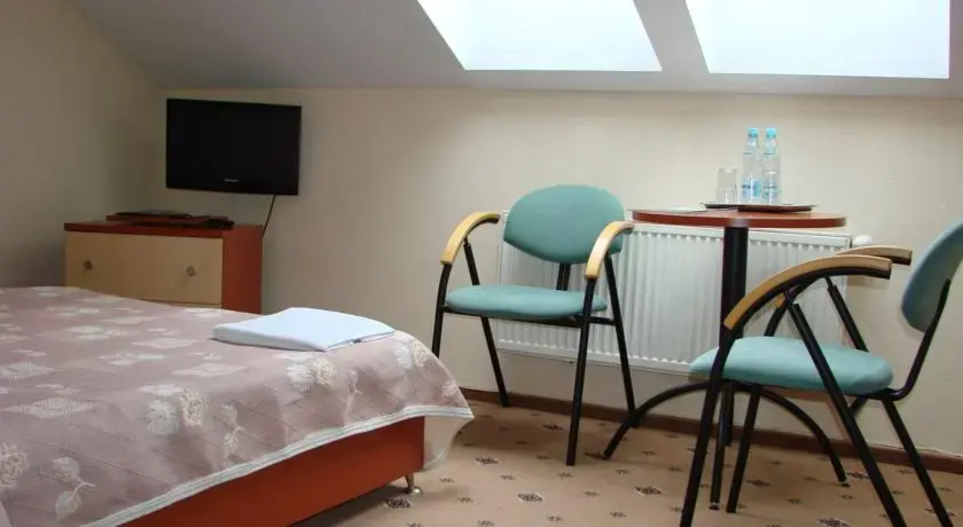 Pod Lipami Centrum Bankietowo Konferencyjne