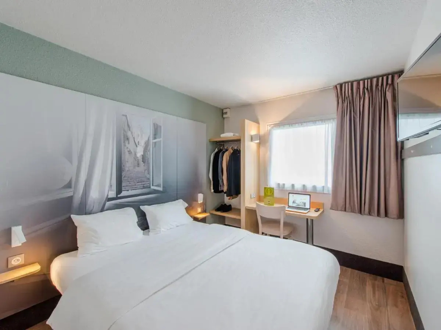 B&B HOTEL Blois Sud Vineuil