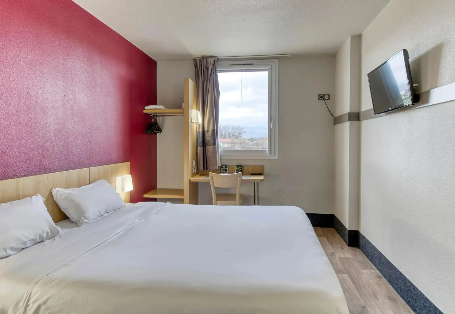 Отель B&B Clermont Ferrand Gerzat