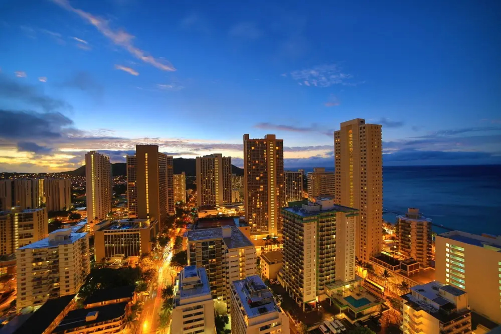 The Laylow Waikiki, Autograph Collection