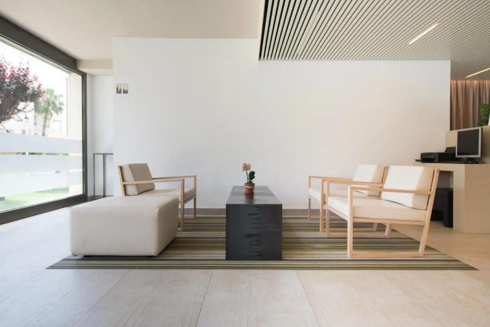 Atenea Park - Suites Apartments