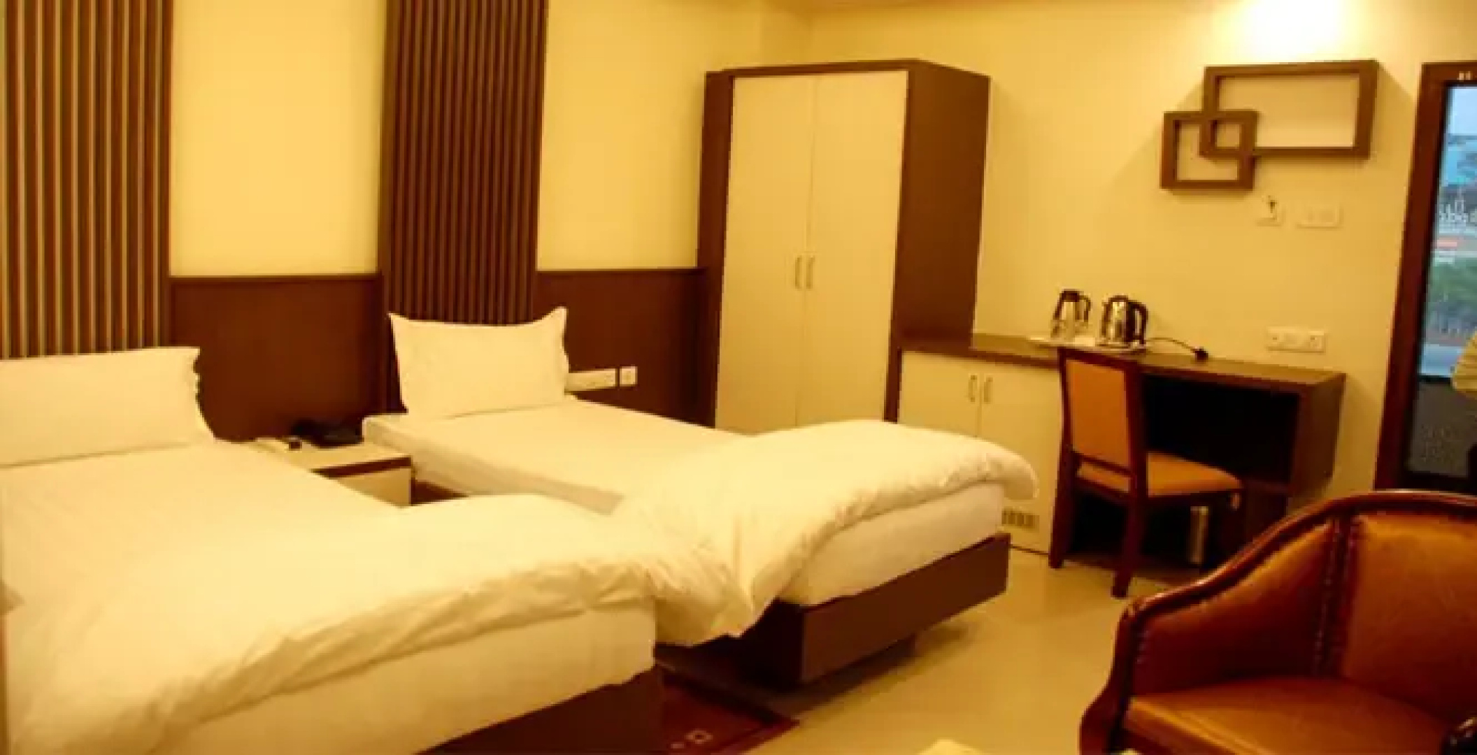 Emerald Hotel