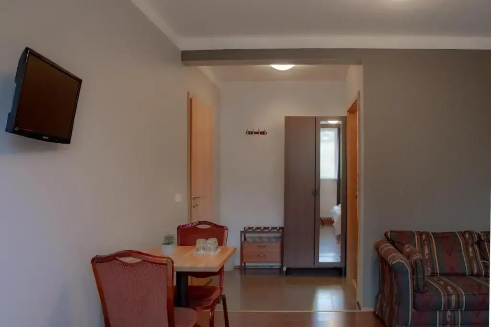 Отель Husavík Cape