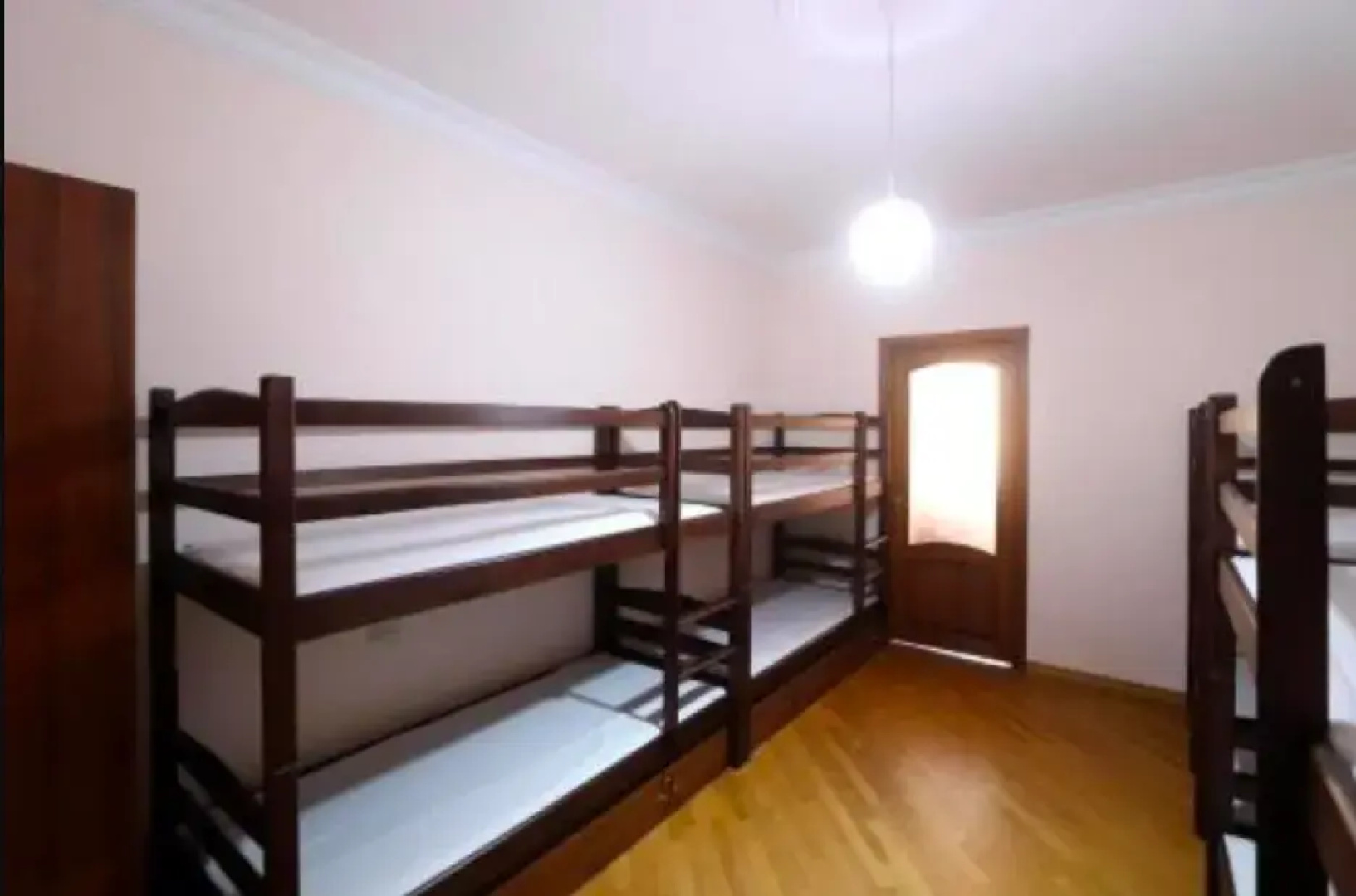 Ani Hostel