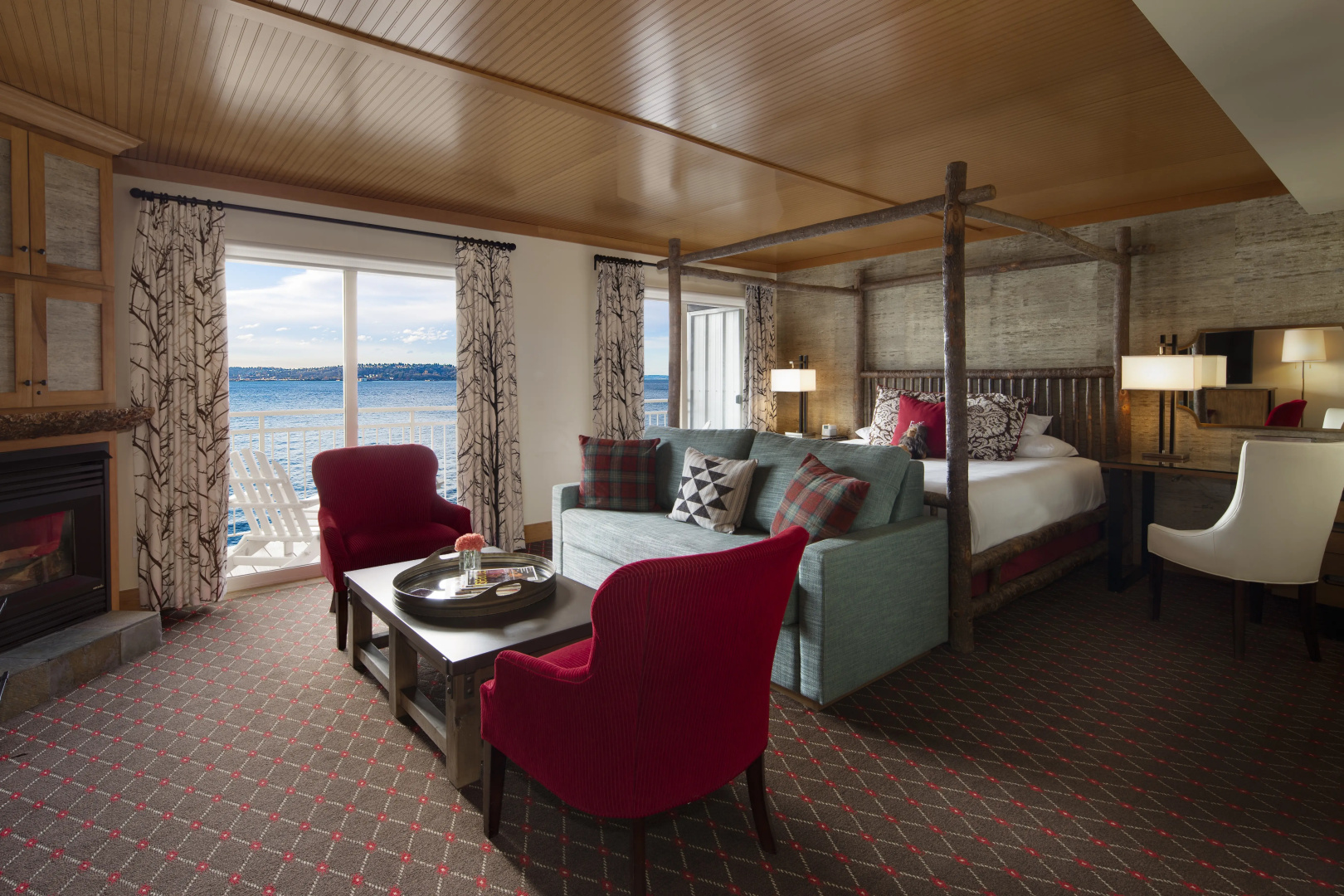 The Edgewater Hotel