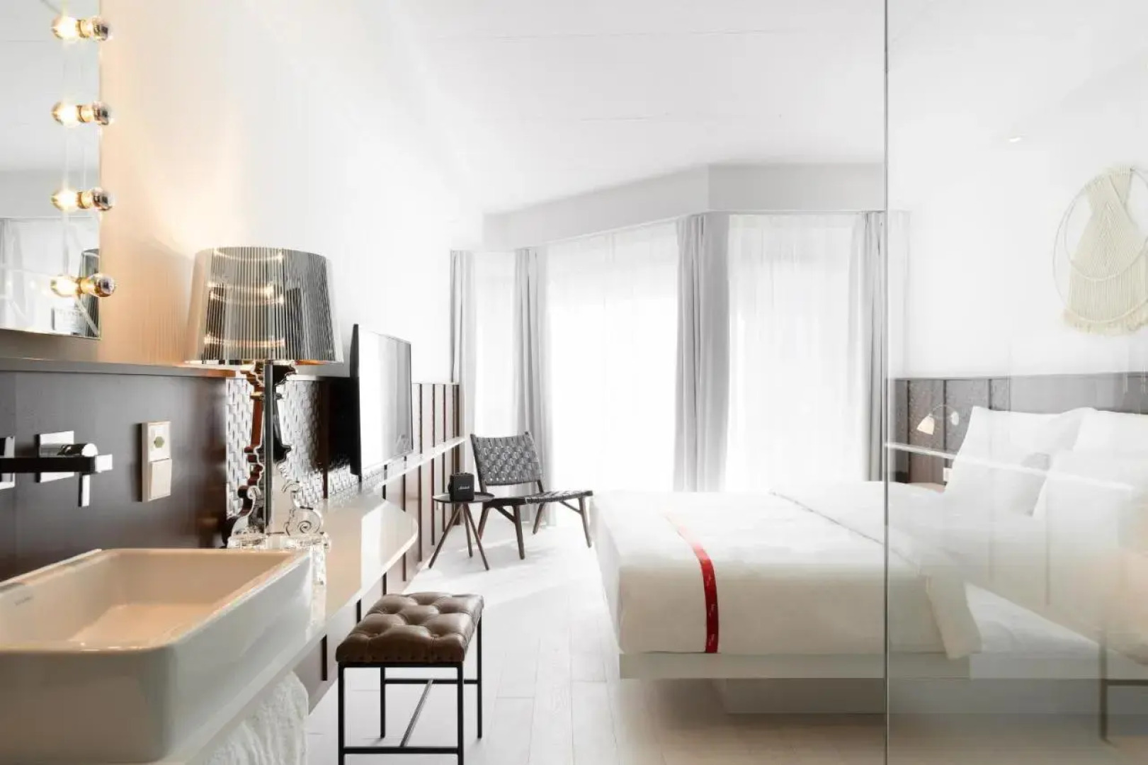 Ruby Claire Hotel & Bar