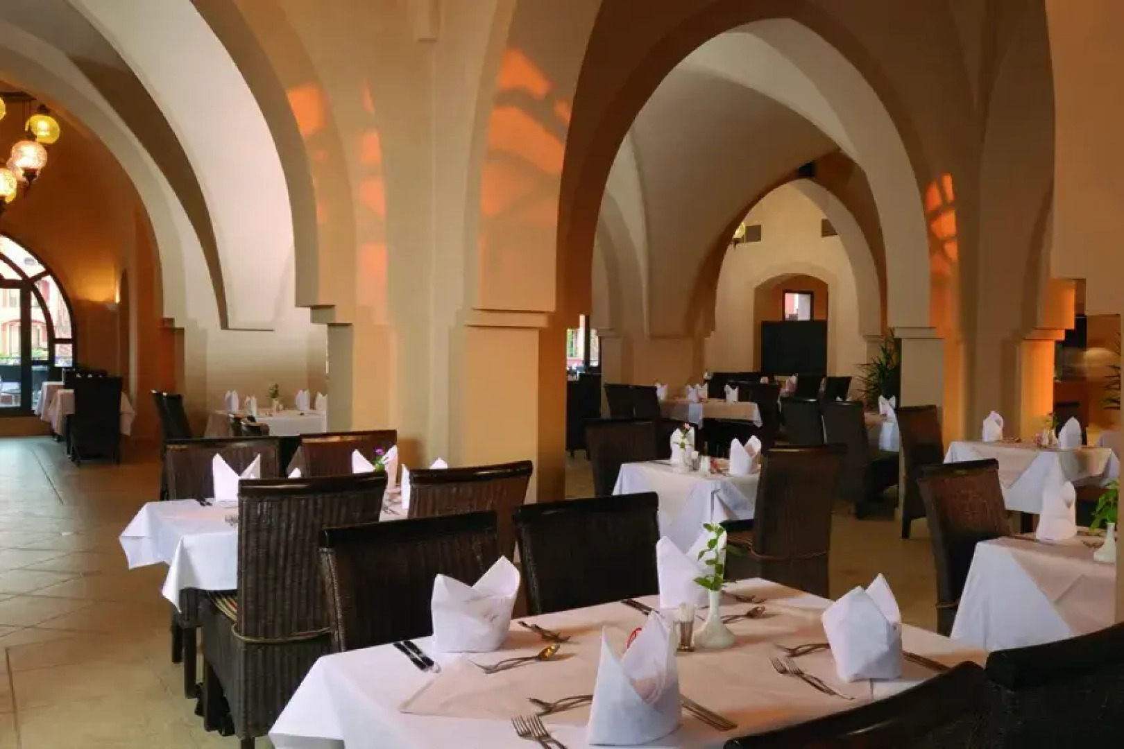 Отель JAZ Neo Dar El Madina