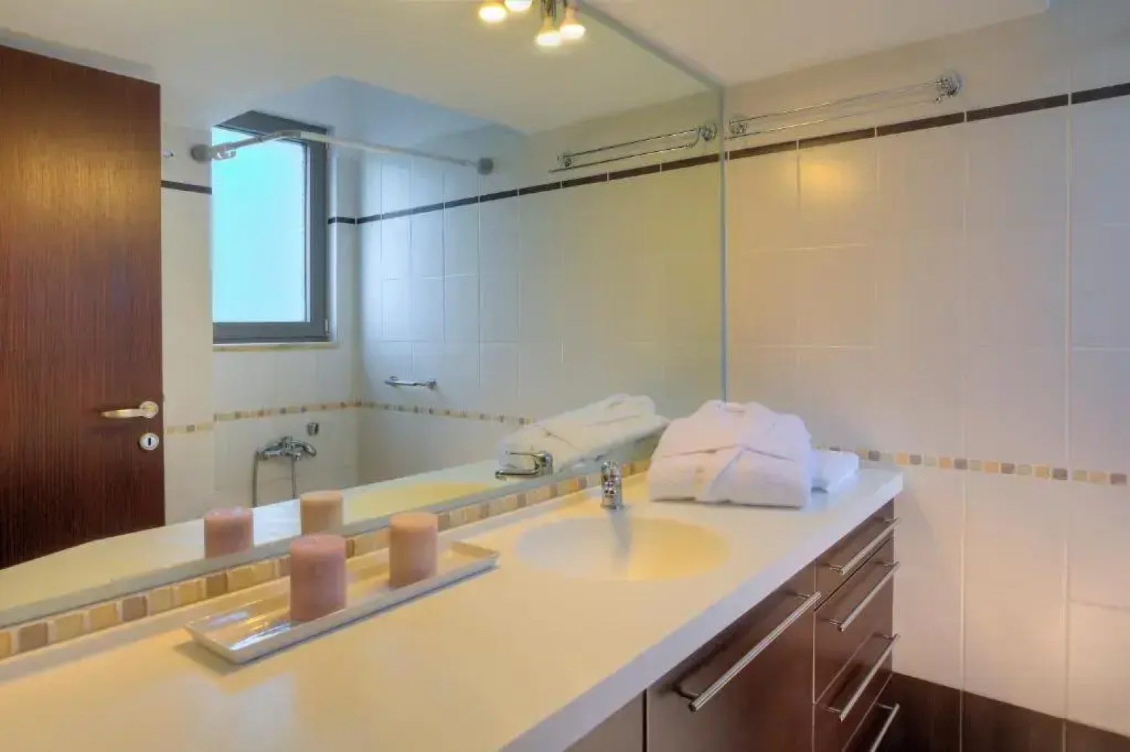 Marini Luxury Apartments and Suites