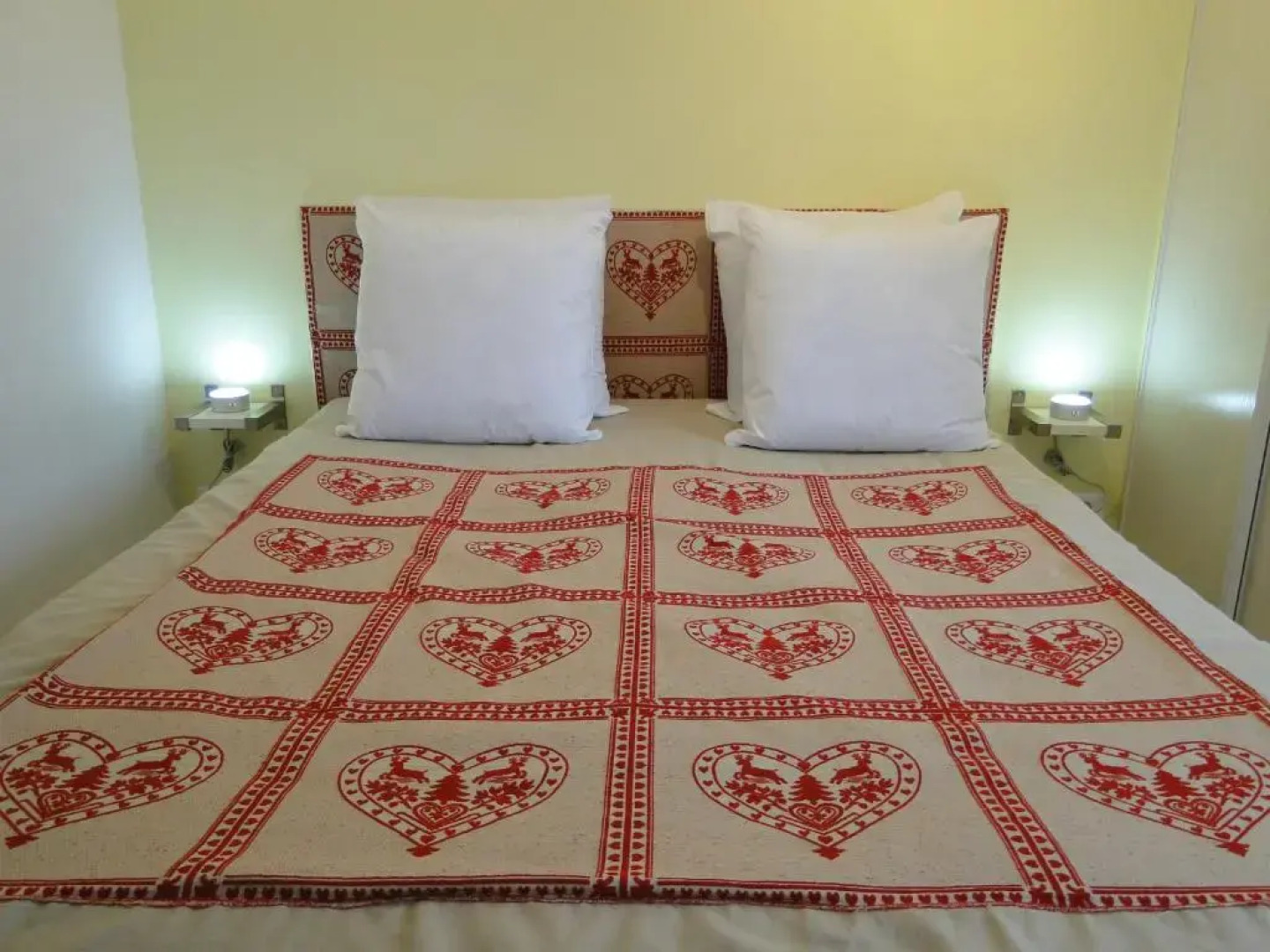 Gîte 829 Montagnes du Jura avec Spa et Sauna classé 3 étoiles