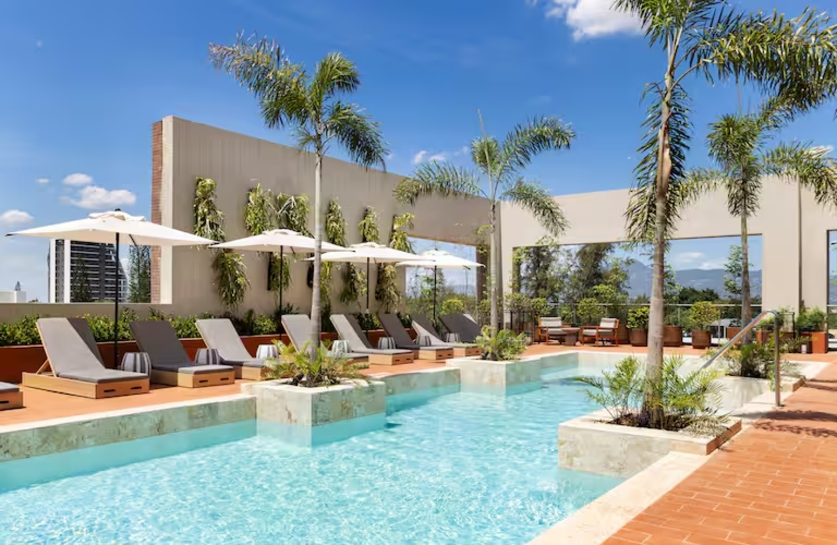 Hotel Santiago, Curio Collection by Hilton