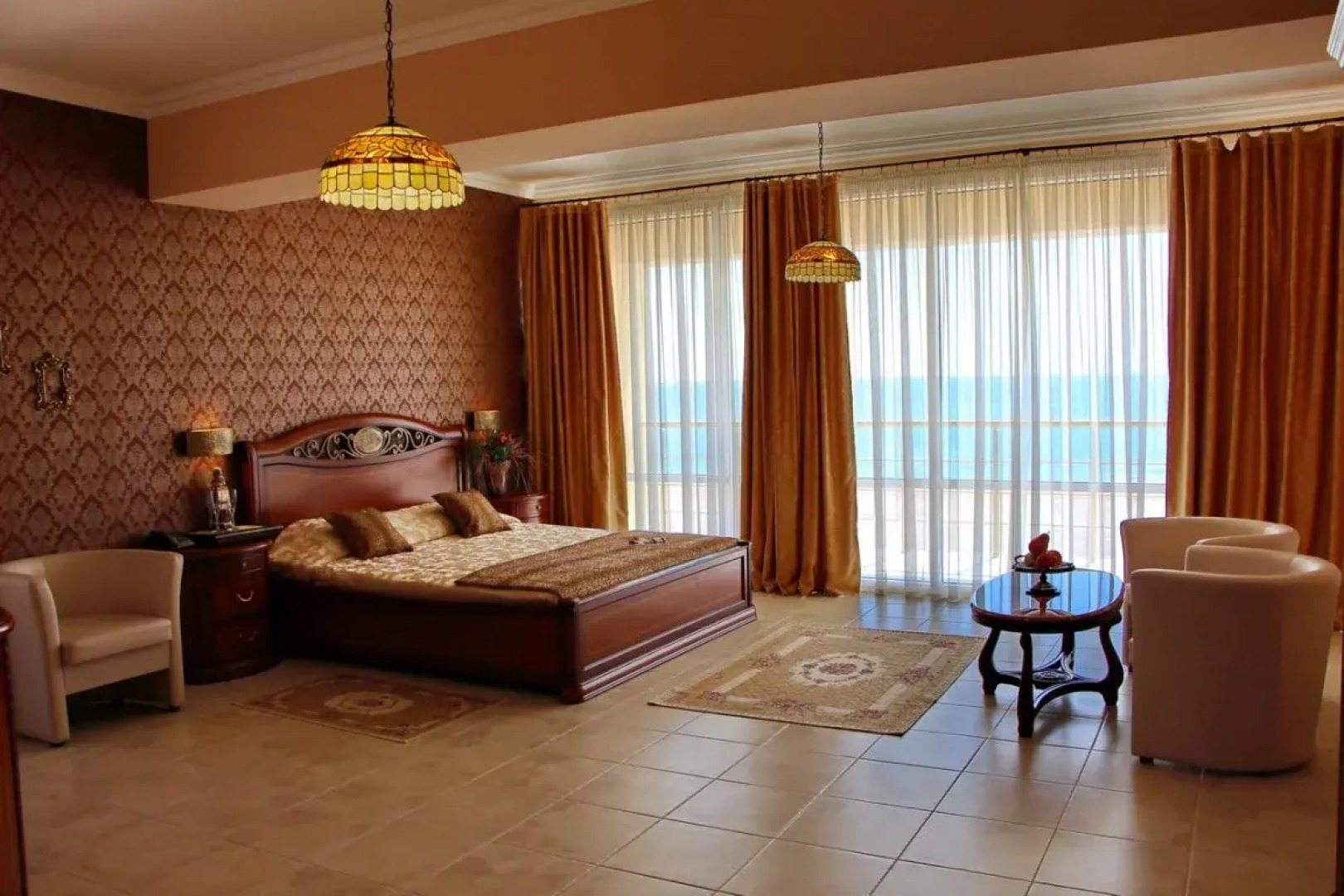 Gavan Beach Club Resort