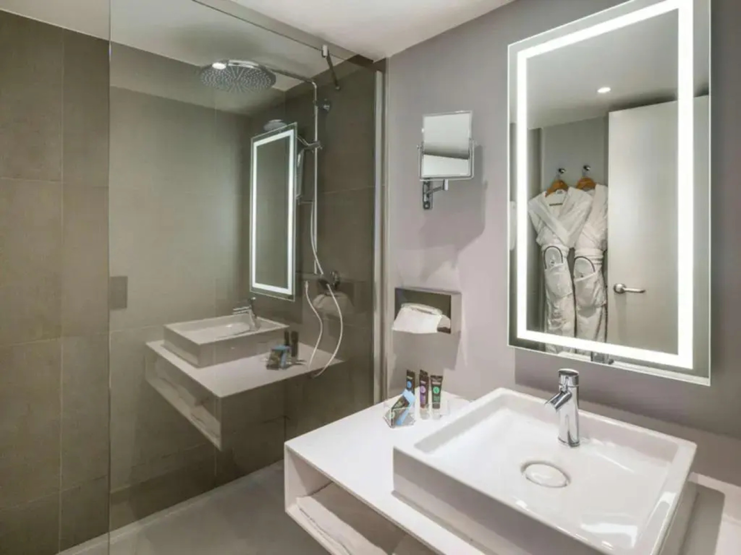 Отель Novotel Paris Charles-de-Gaulle Airport