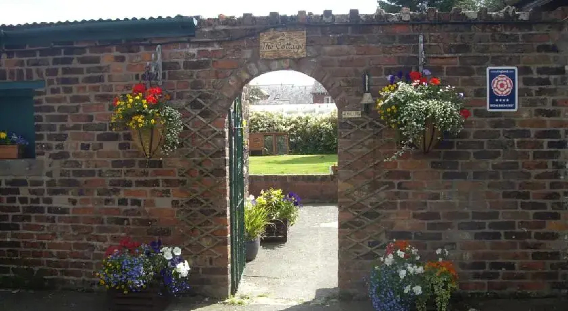 The Cottage Bed & Breakfast