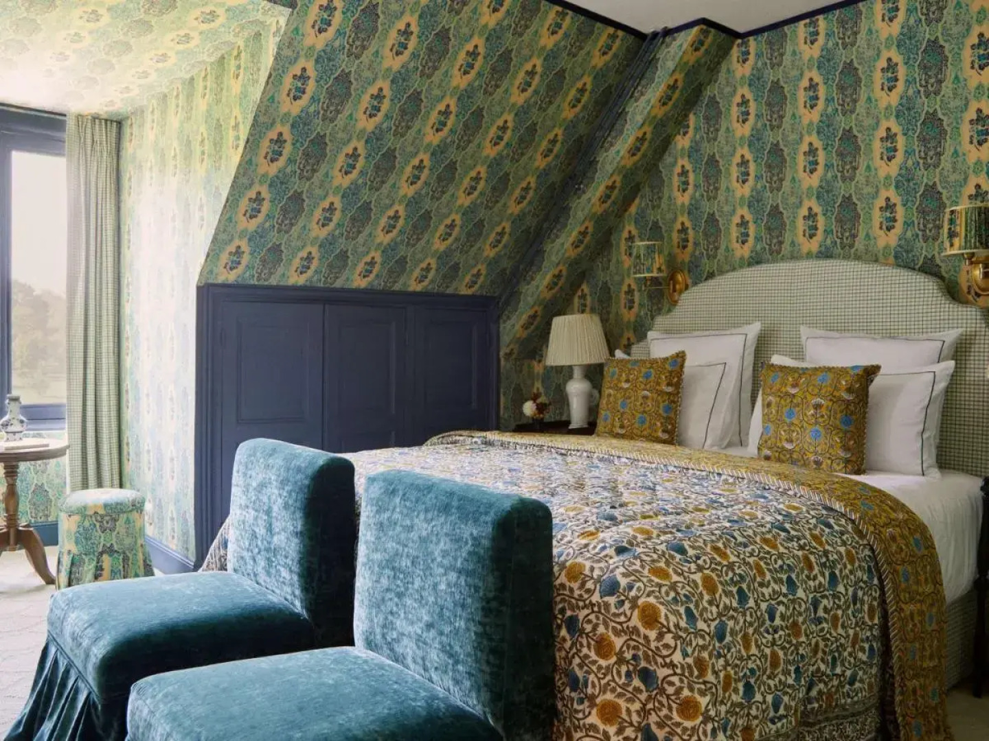 Abbaye des Vaux De Cernay by Paris Society