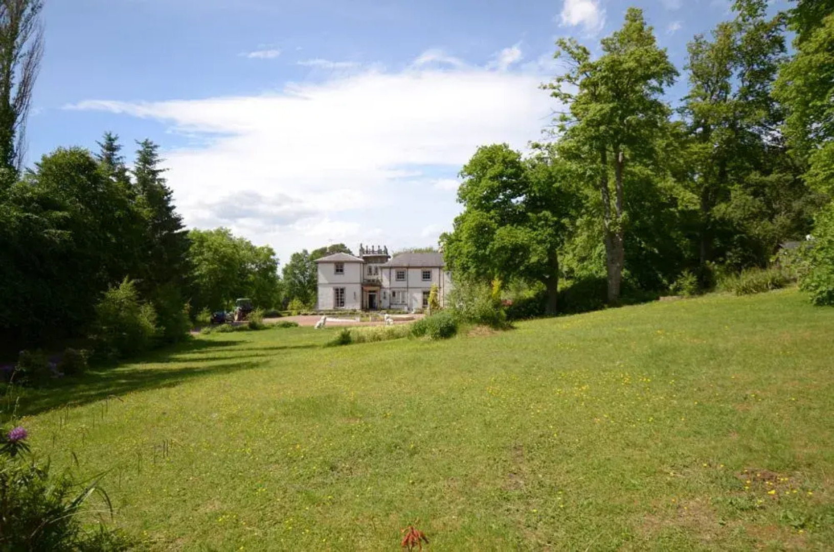 The Mansion House at Kirkhill