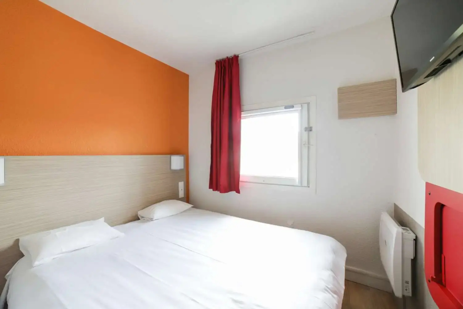 Premiere Classe Troyes Sud - Parc Saint Thibault