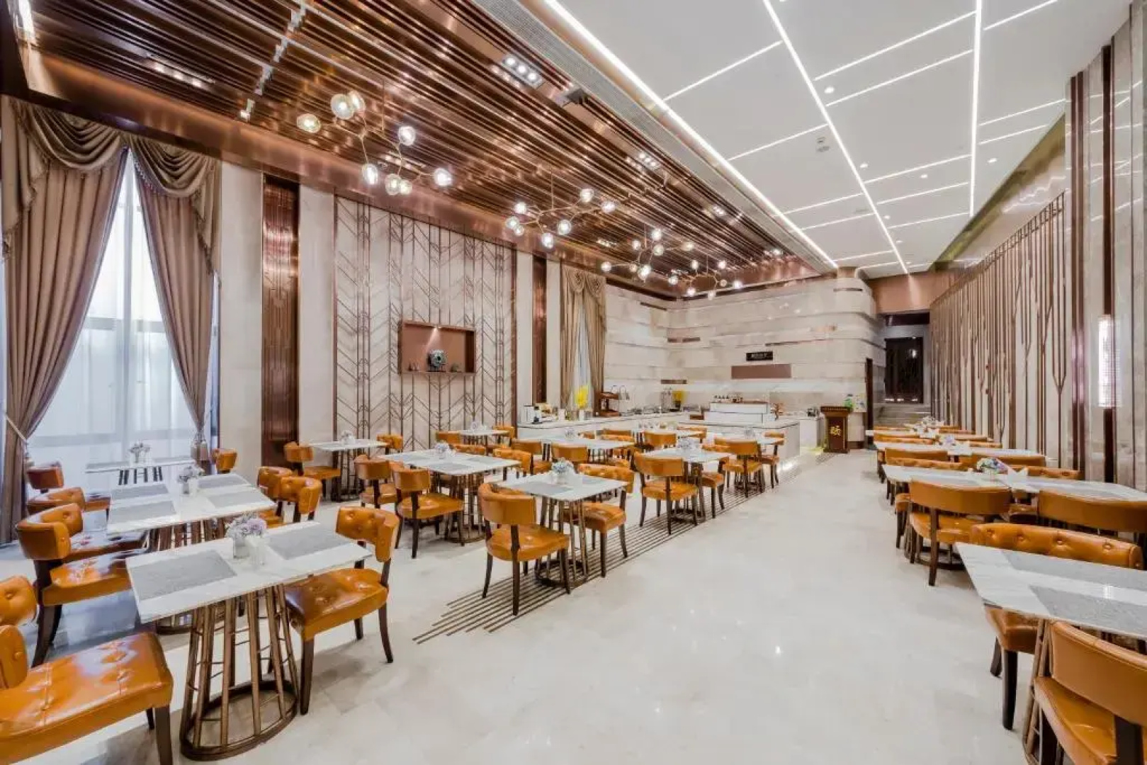 Yitel Premium Shanghai People Square Nanjing Road Pedestrian Street Shop