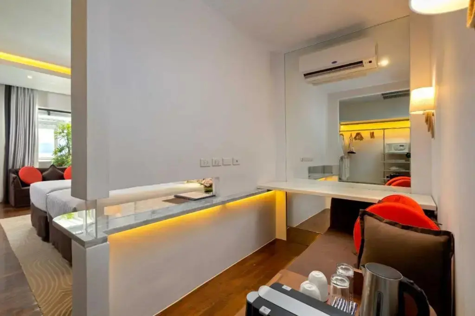 Отель The Boathouse Phuket